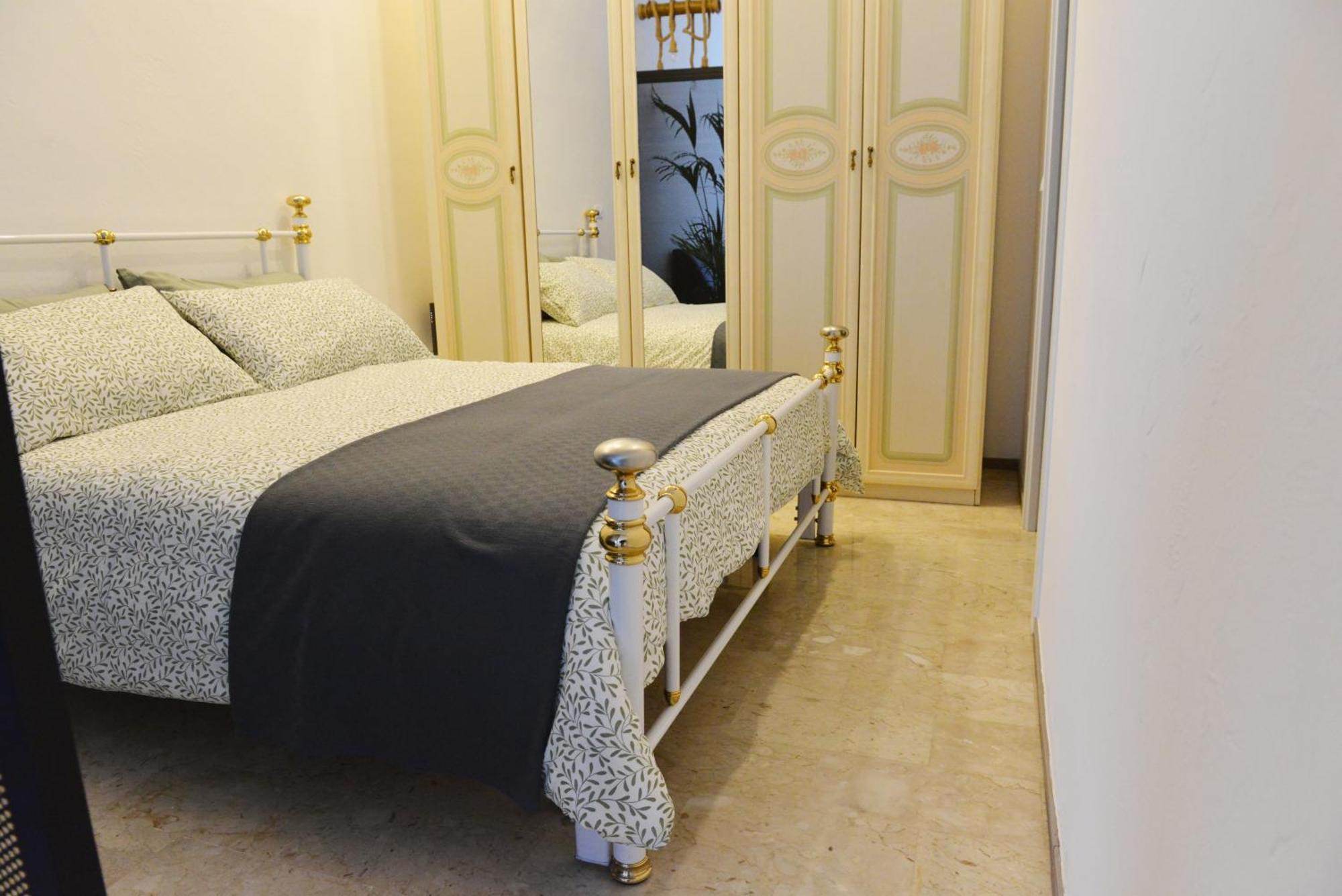 Lippolis Home Monopoli - Locazione Turistica Exterior photo